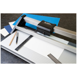 Obcinarka DIGITECH dł. cięcia 2500mm Rotatrim